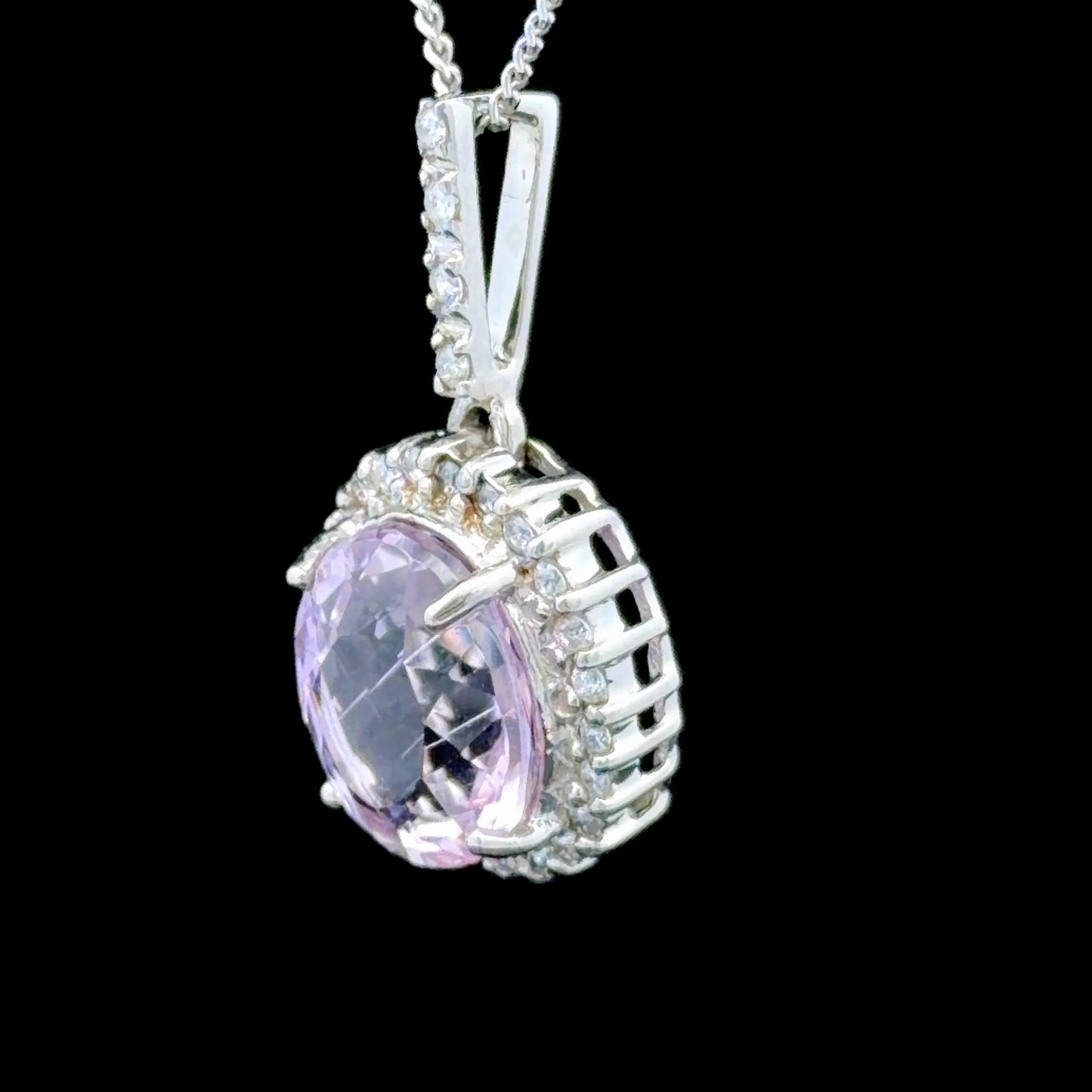 9K White Gold Morganite & Diamond Pendant