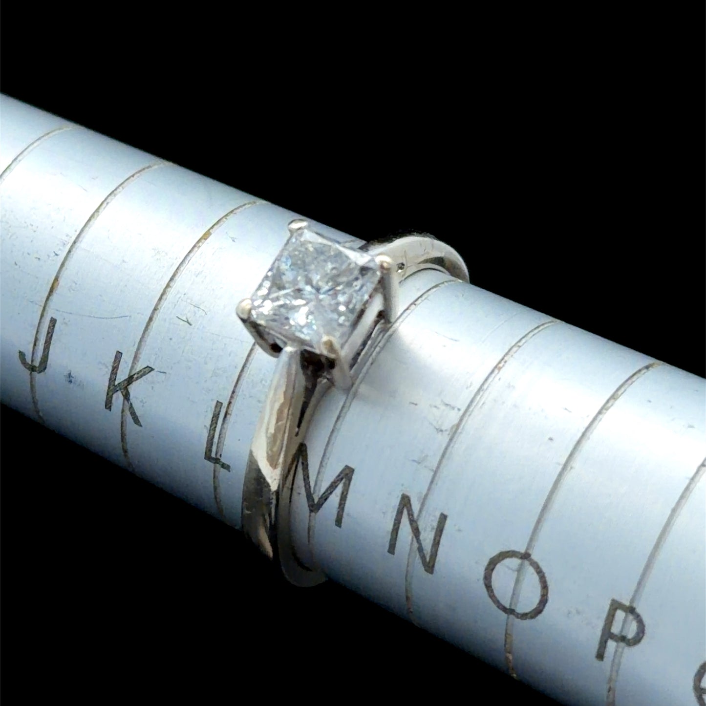 18K White Gold Princess Cut Diamond Solitaire Ring APPX 1.0 CTS