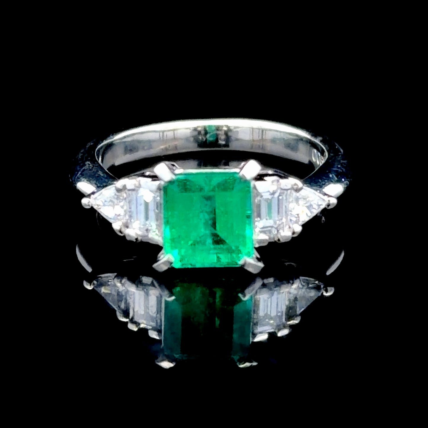 Platinum Emerald & Diamond Ring APPX E: 1.2 CTS Columbian D: 0.4 CTS