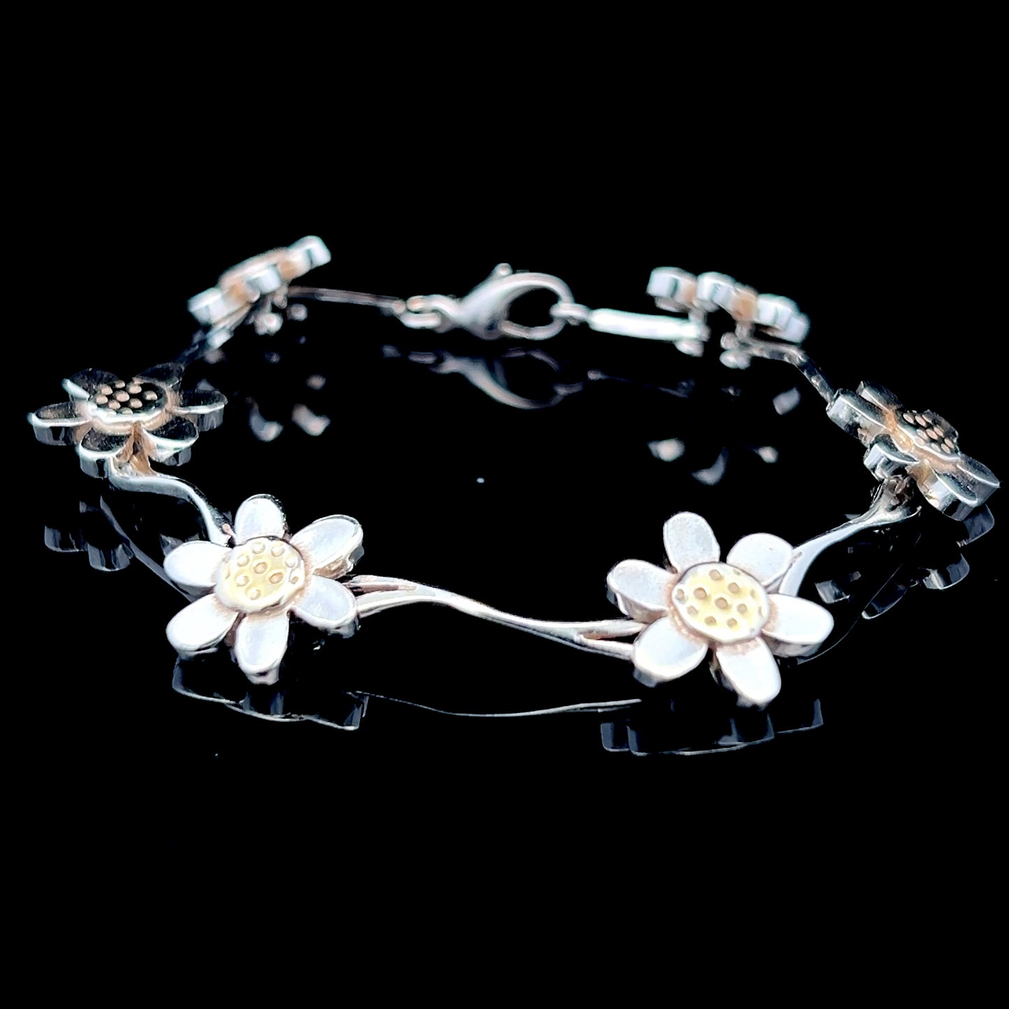 Linda MacDonald Silver Daisy Bracelet