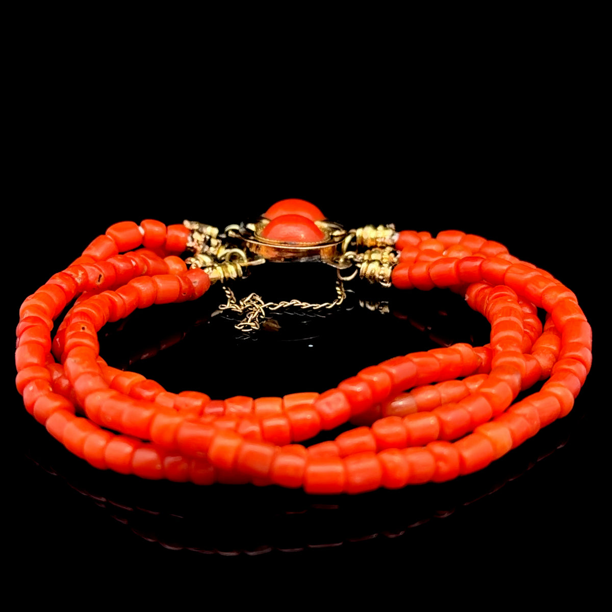 A Victorian 9k Rose Gold 4 Strand Coral Bracelet With Safety Chain To Clasp