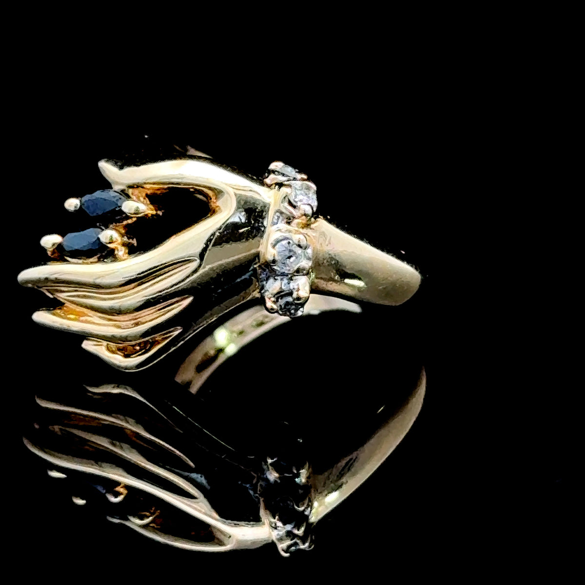 Fabulous 9K Yellow Gold Sapphire & Diamond Stylised Hand Ring