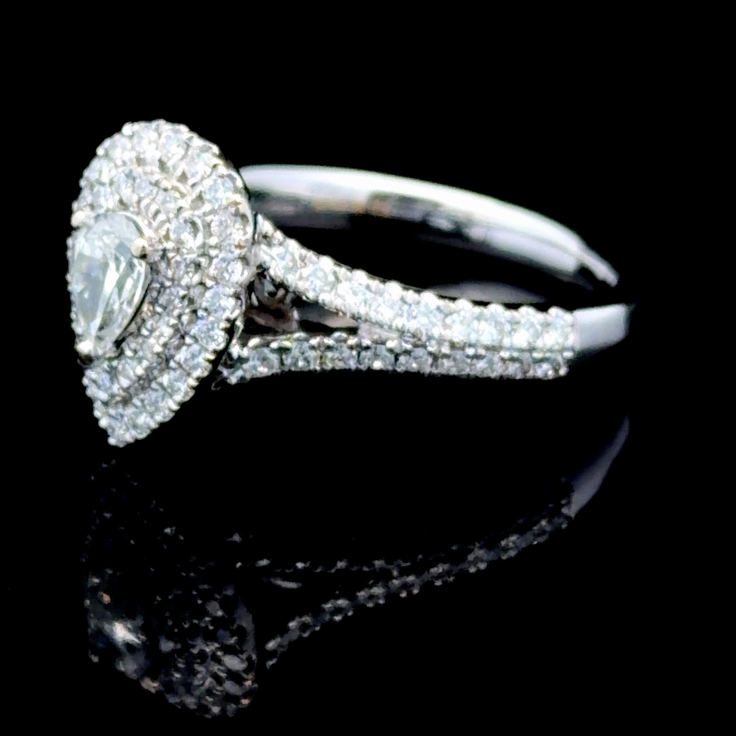 18k White Gold Pear Diamond Halo Ring 0.95 Cts By Vera Wang