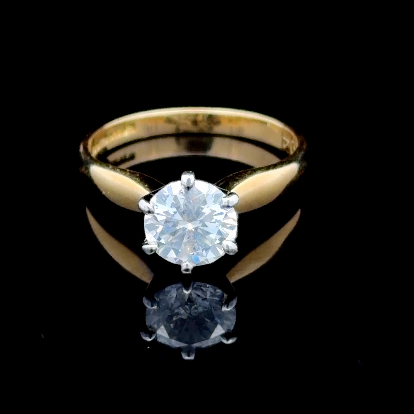 18k Yellow Gold Diamond Solitaire Ring Appx 1.04 Cts F, Si3