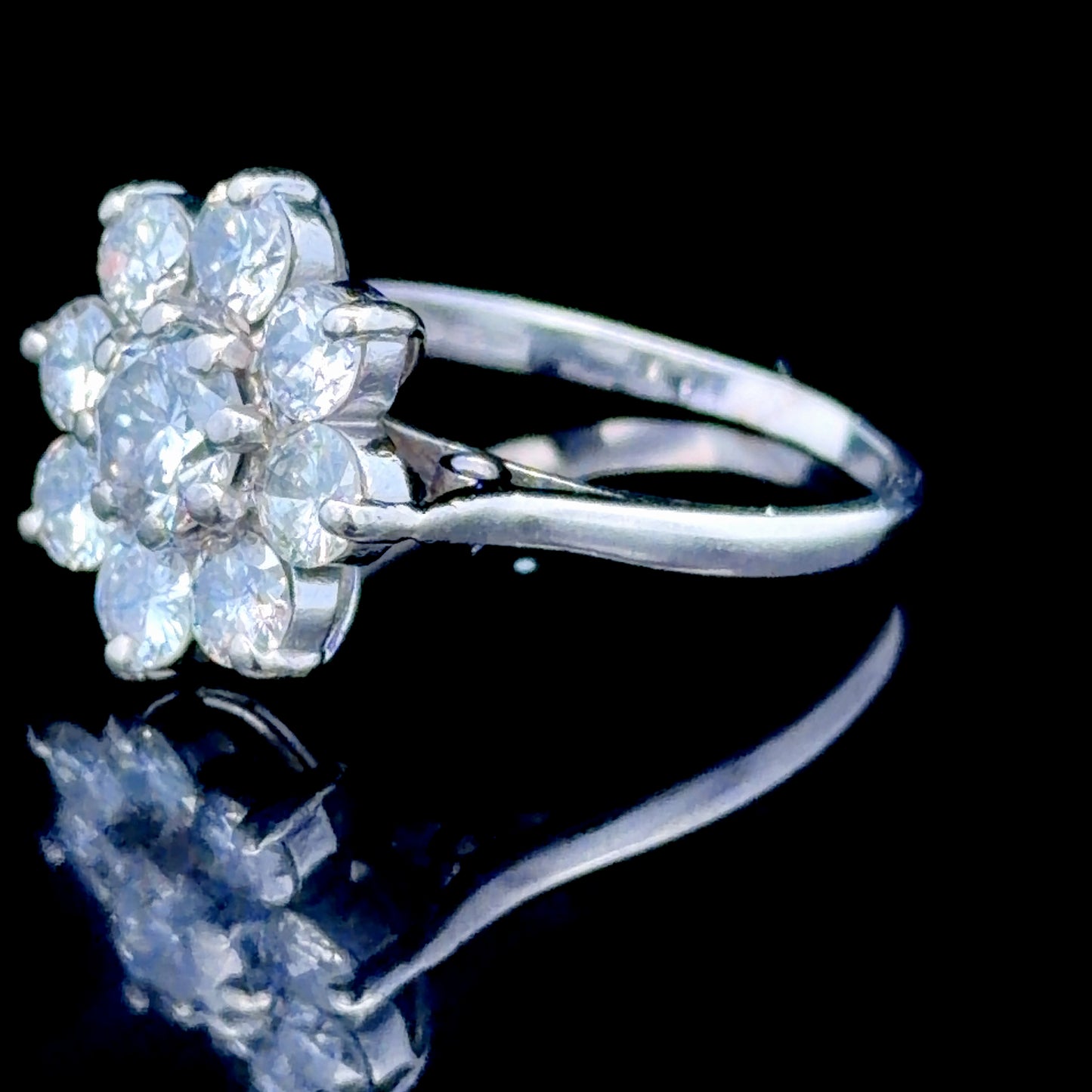18K White Gold Diamond Daisy Cluster Ring Appx. 2.35 Cts