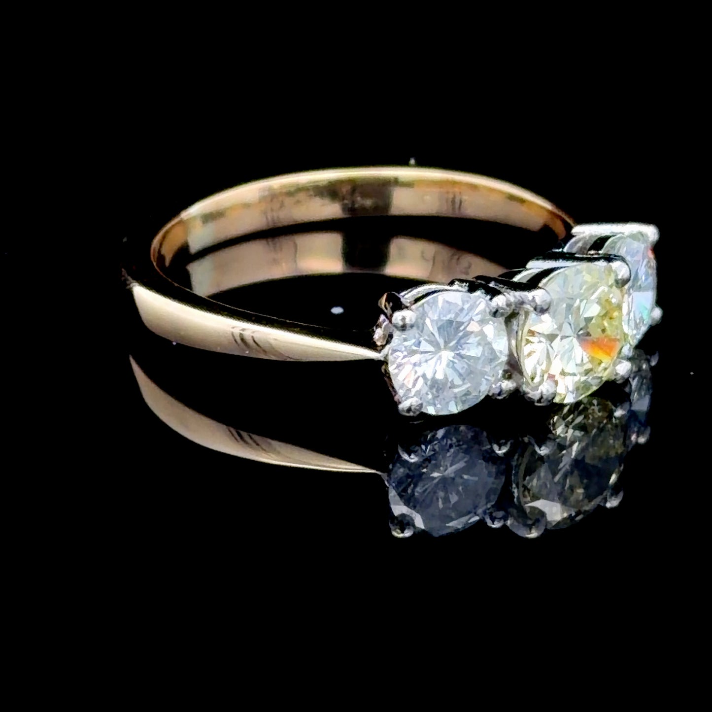18k Yellow Gold 3 Stone Diamond Ring Yellow Centre Stone Appx. 1.9Cts Total