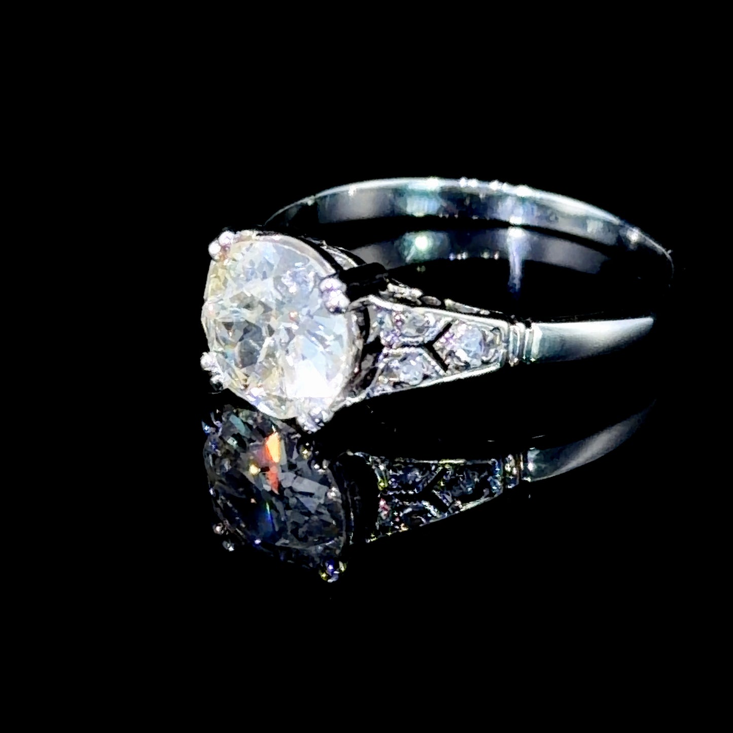 Stunning Platinum Art Deco Cushion Cut Diamond Solitaire With Diamonds To The Shoulders Appx.1.5 Cts