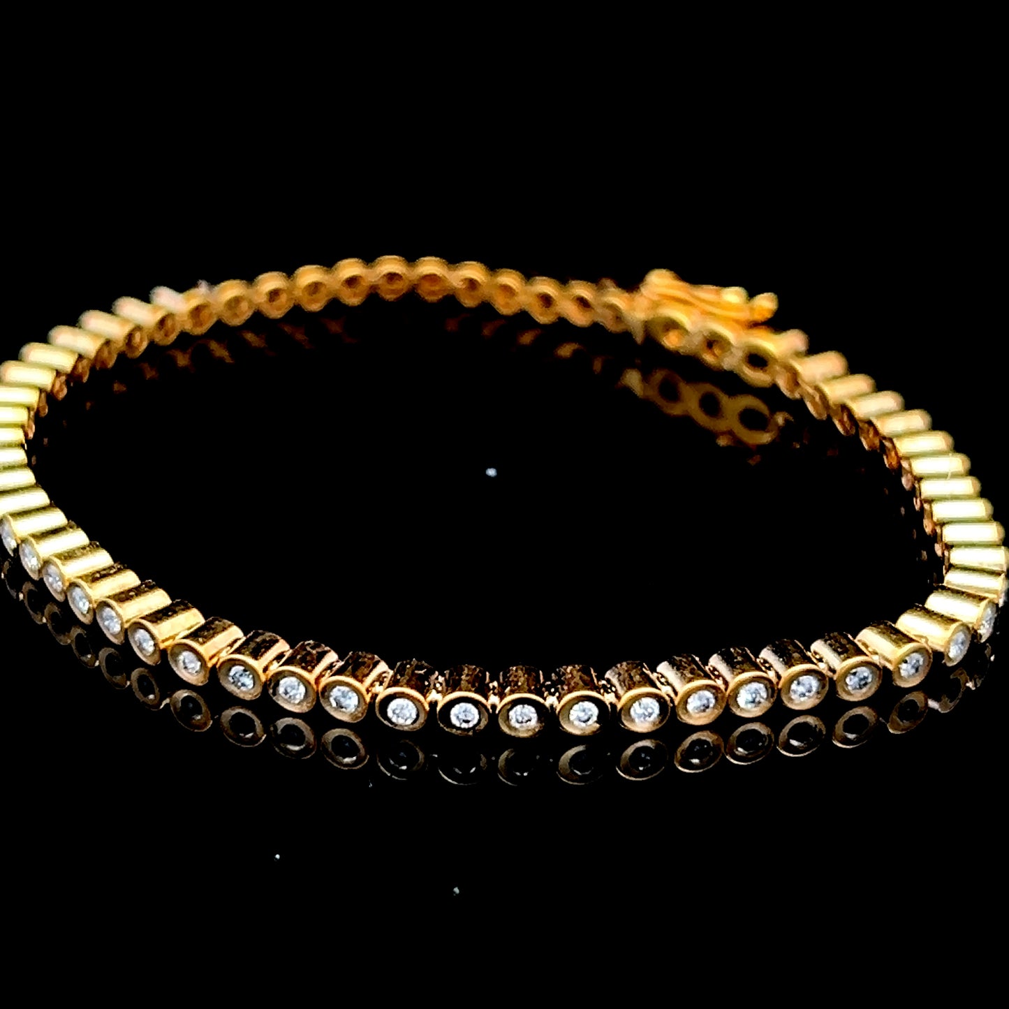 18K Yellow Gold Diamond Tennis Bracelet In Rubover Setting
