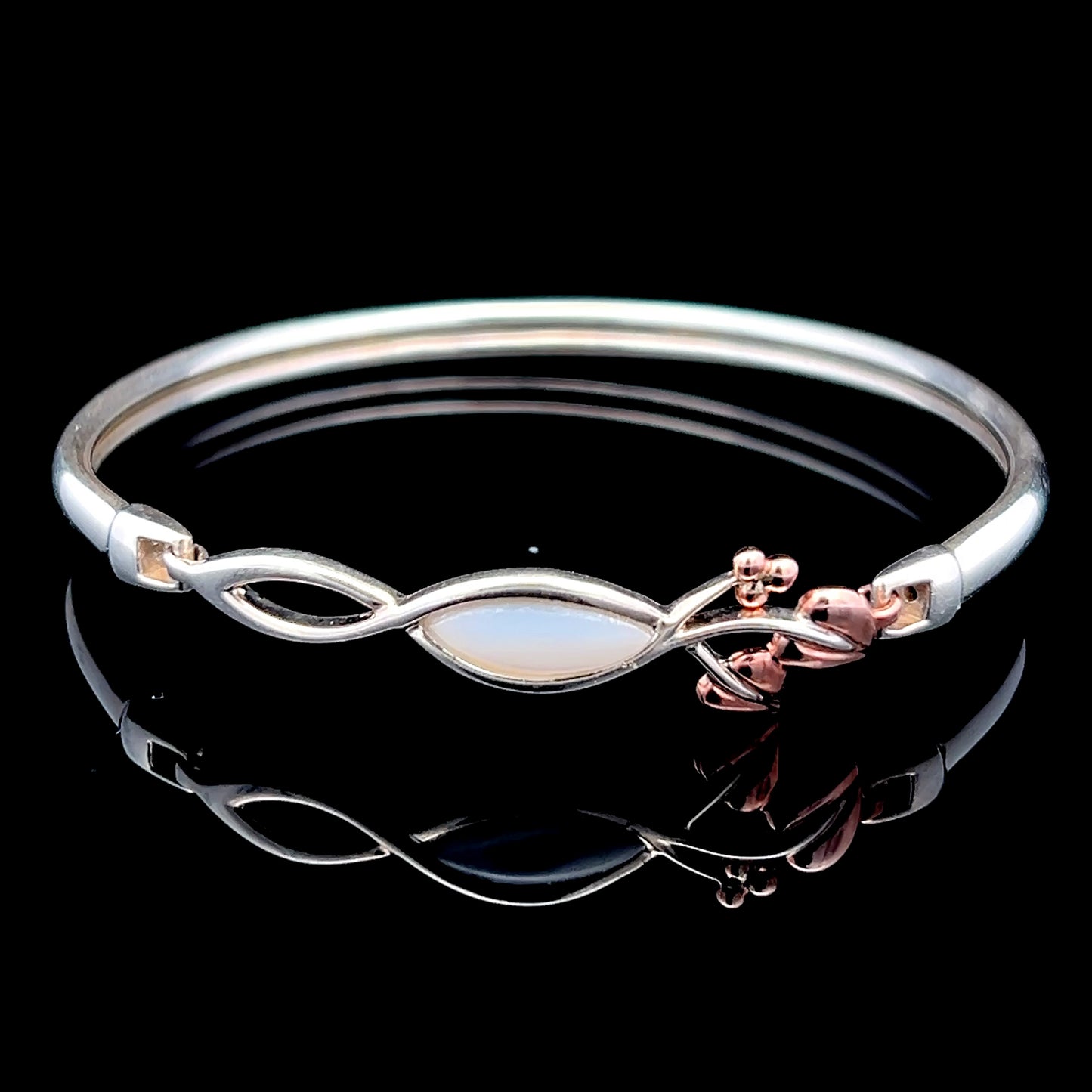 Silver Clogau Mother of Pearl Bangle