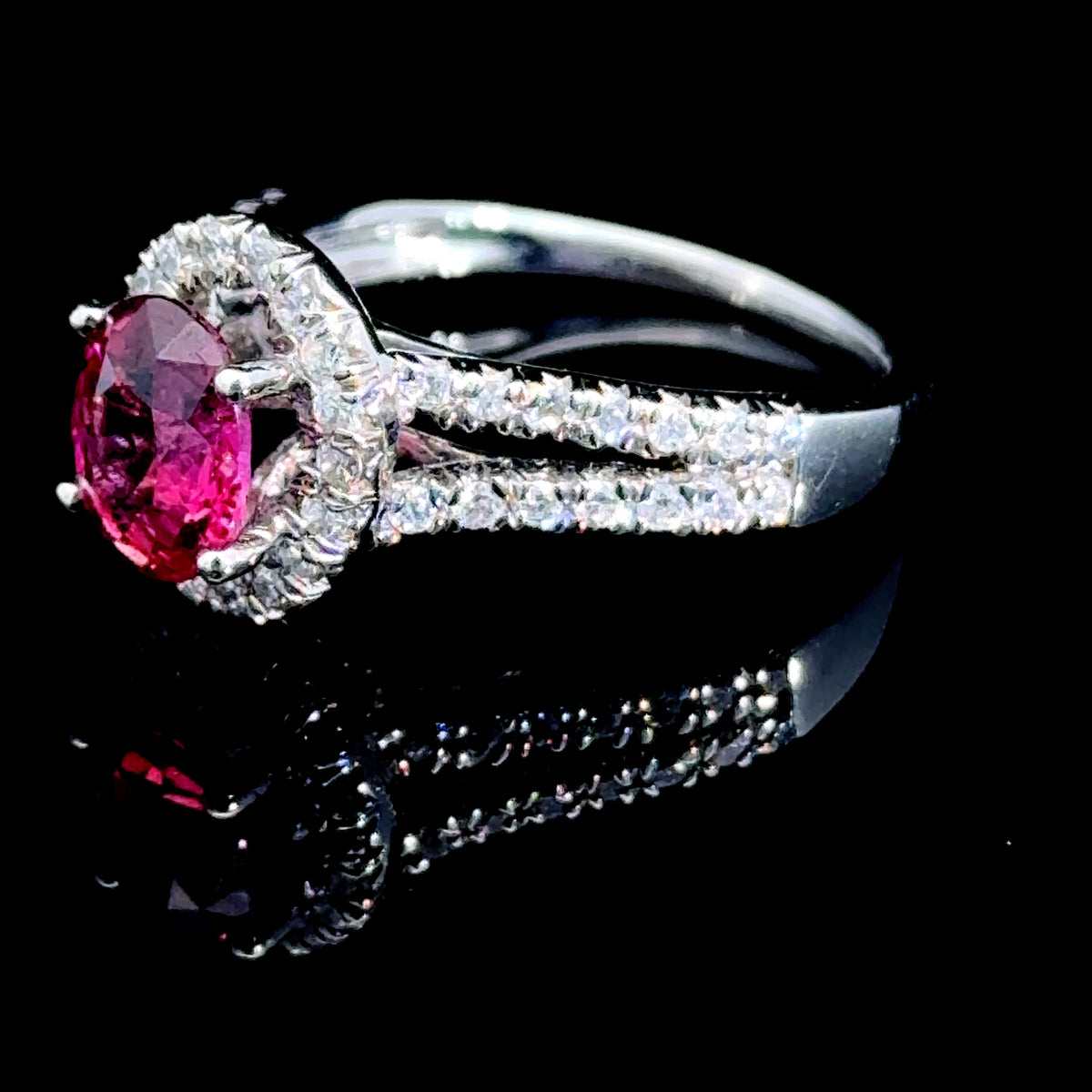 Stunning Platinum Padparadscha Sapphire & Diamond Halo Ring 1.70 CTS with Valuation Report