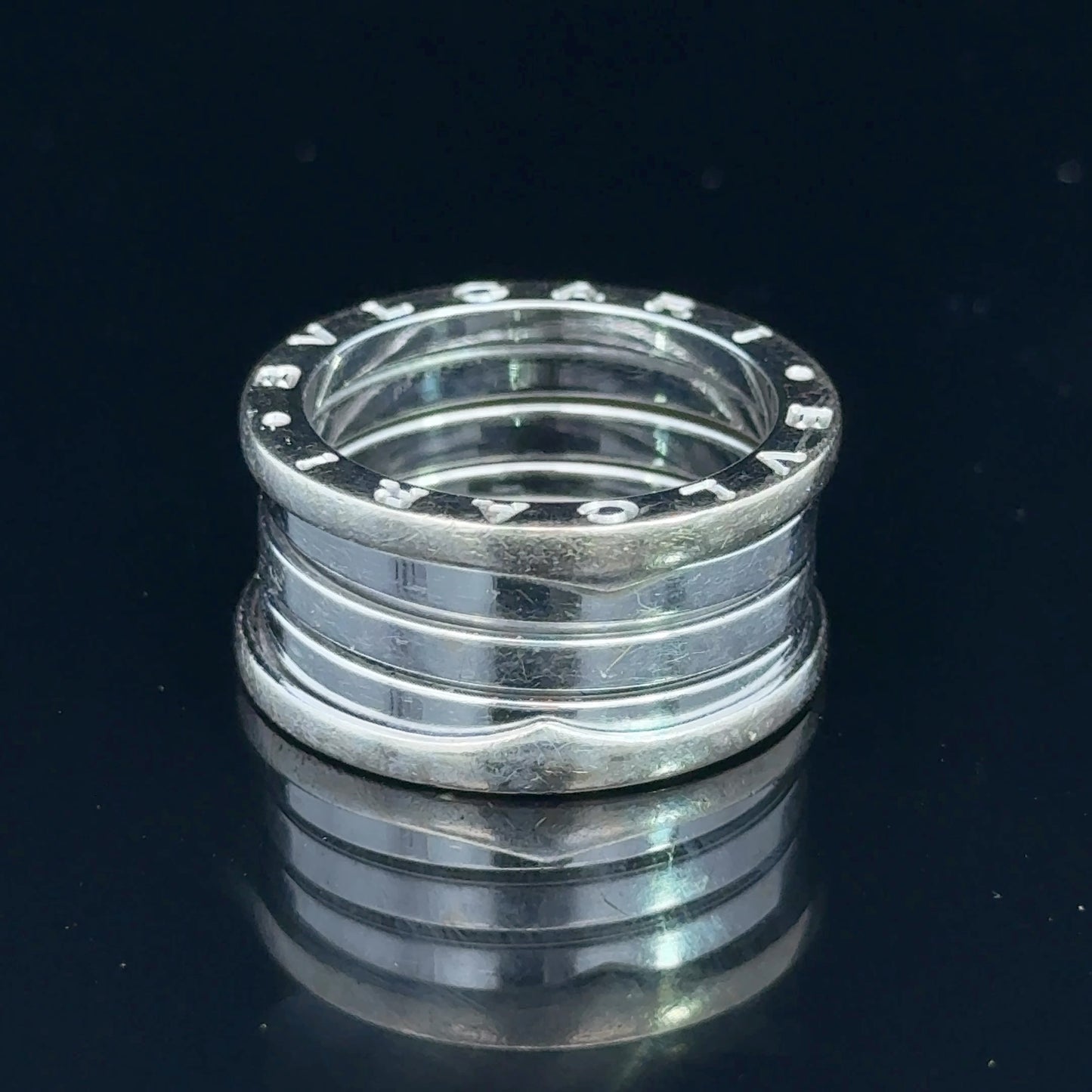 18K White Gold Bulgaria Band Size 56