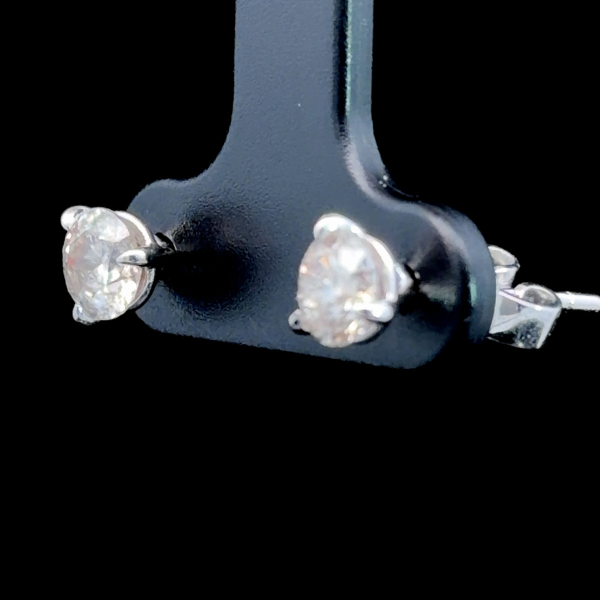 Beautiful Pair Solitaire Studs Set In Substantial 18k 3 Claw Settings 1.12 Total Carat Weight