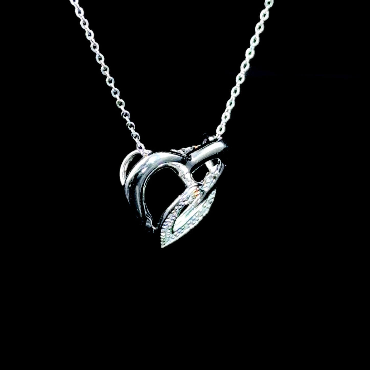 9K White Gold Dual Heart Pendant & Chain