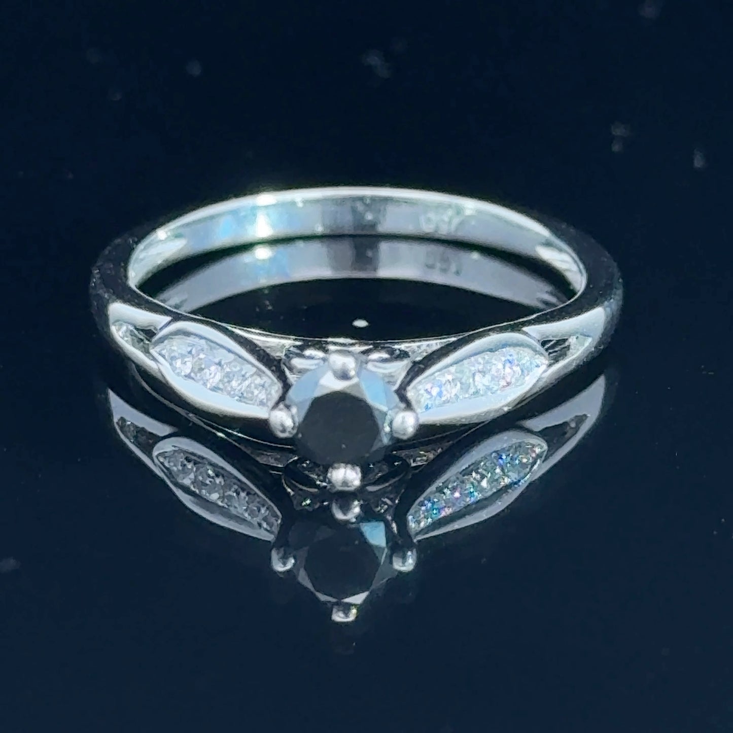 18K White Gold Black Diamond Solitaire Ring With Diamond Shoulders