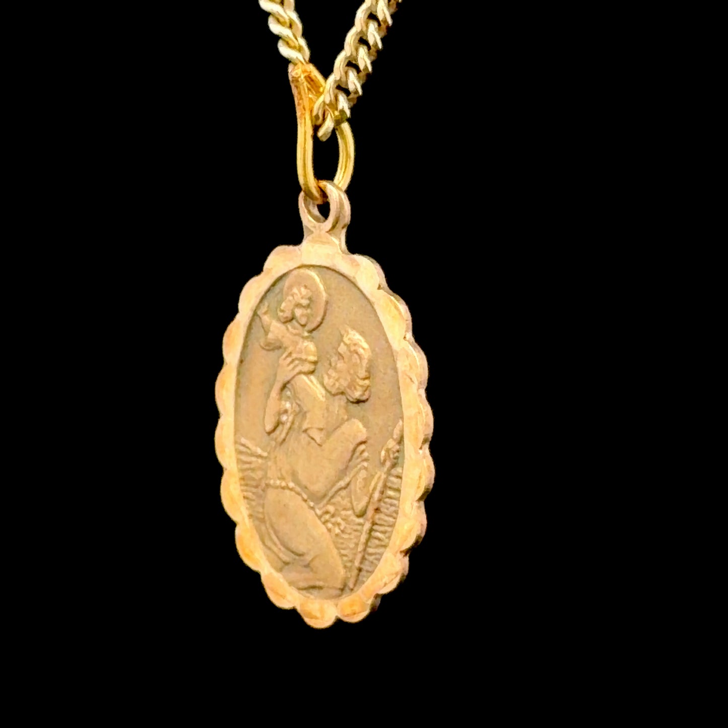 9k Yellow Gold Saint Christopher Pendant Necklace with Scalloped Edge