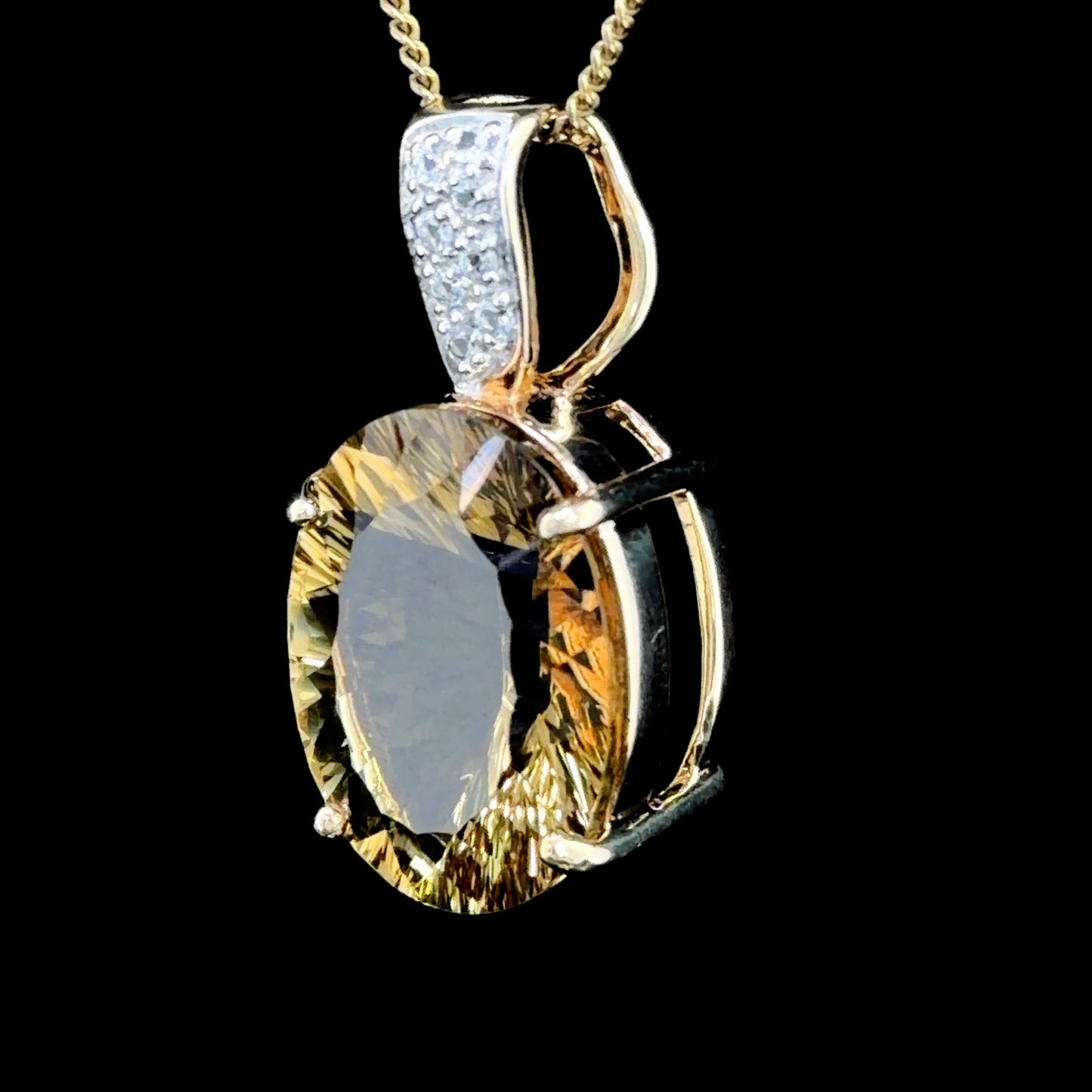 Pretty 9k Yellow Gold Citrine & White Topaz Pendant (Only)