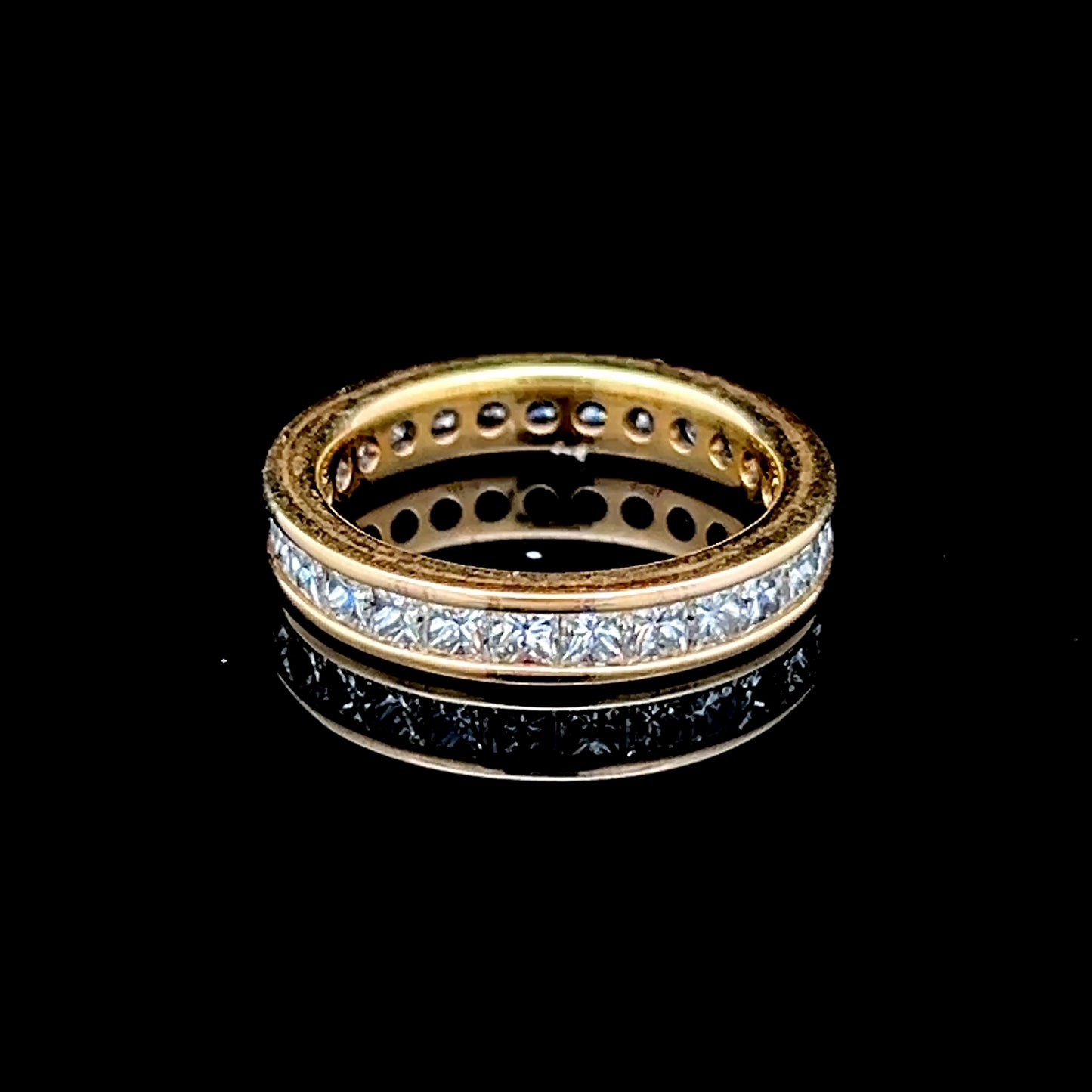 18K Yellow Gold Diamond Full Eternity Ring APPX 2.0 CTS