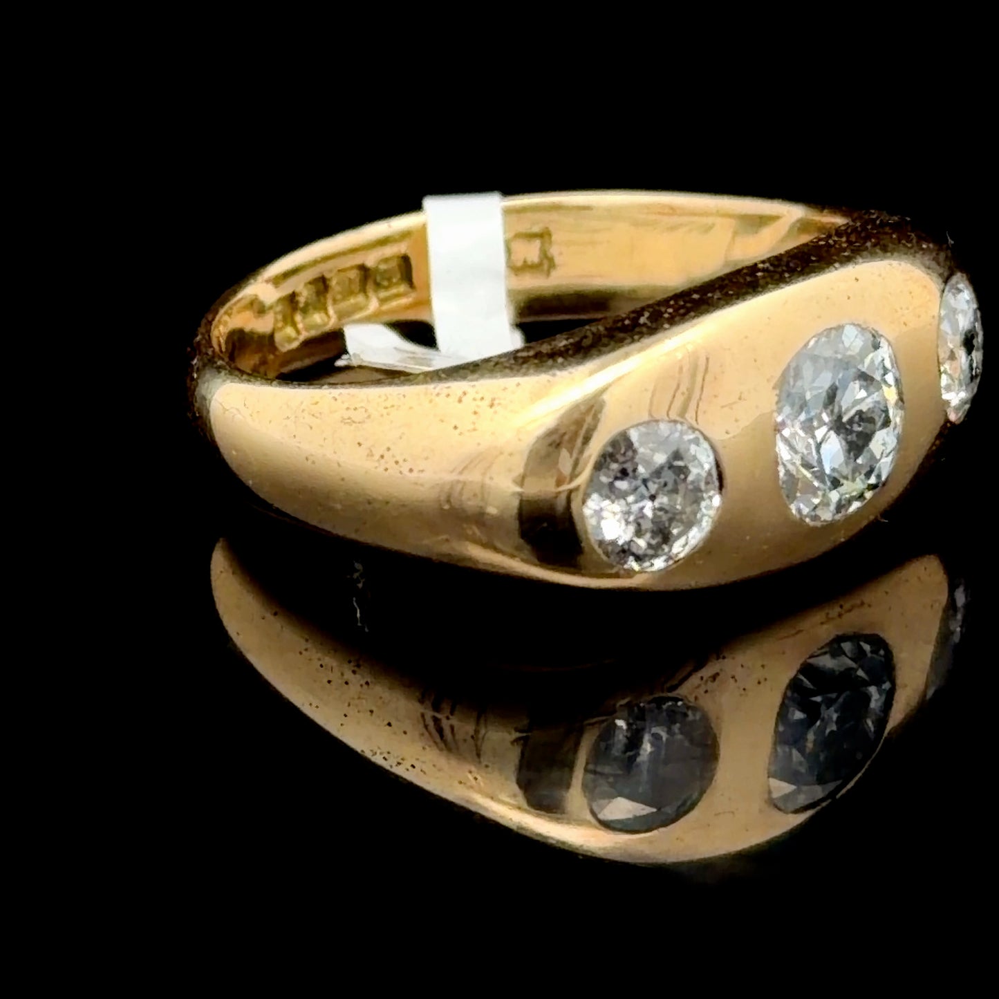 Lovely Gents 18k Yellow Gold Old Cut Diamond 3 Stone Ring Appx 1.3 Cts
