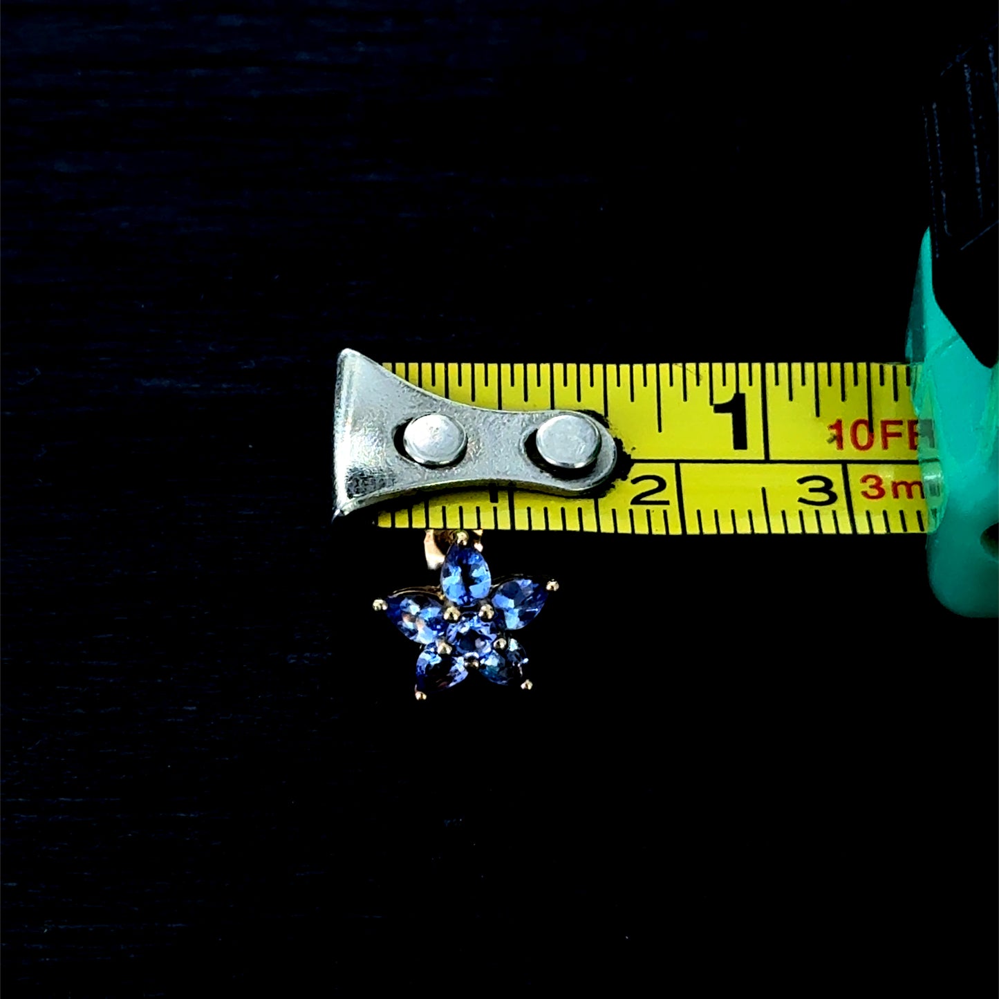 9K Yellow Gold Tanzanite Flower Studs