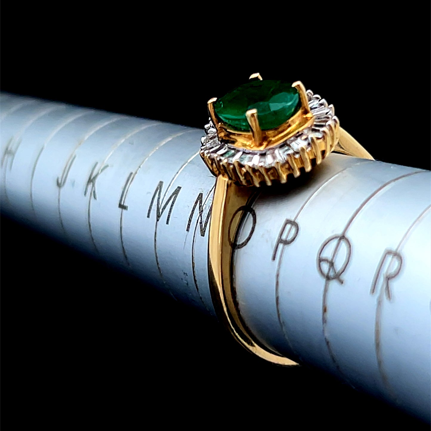18K Yellow Gold Emerald & Baguette Diamond Ballerina Mount Ring
