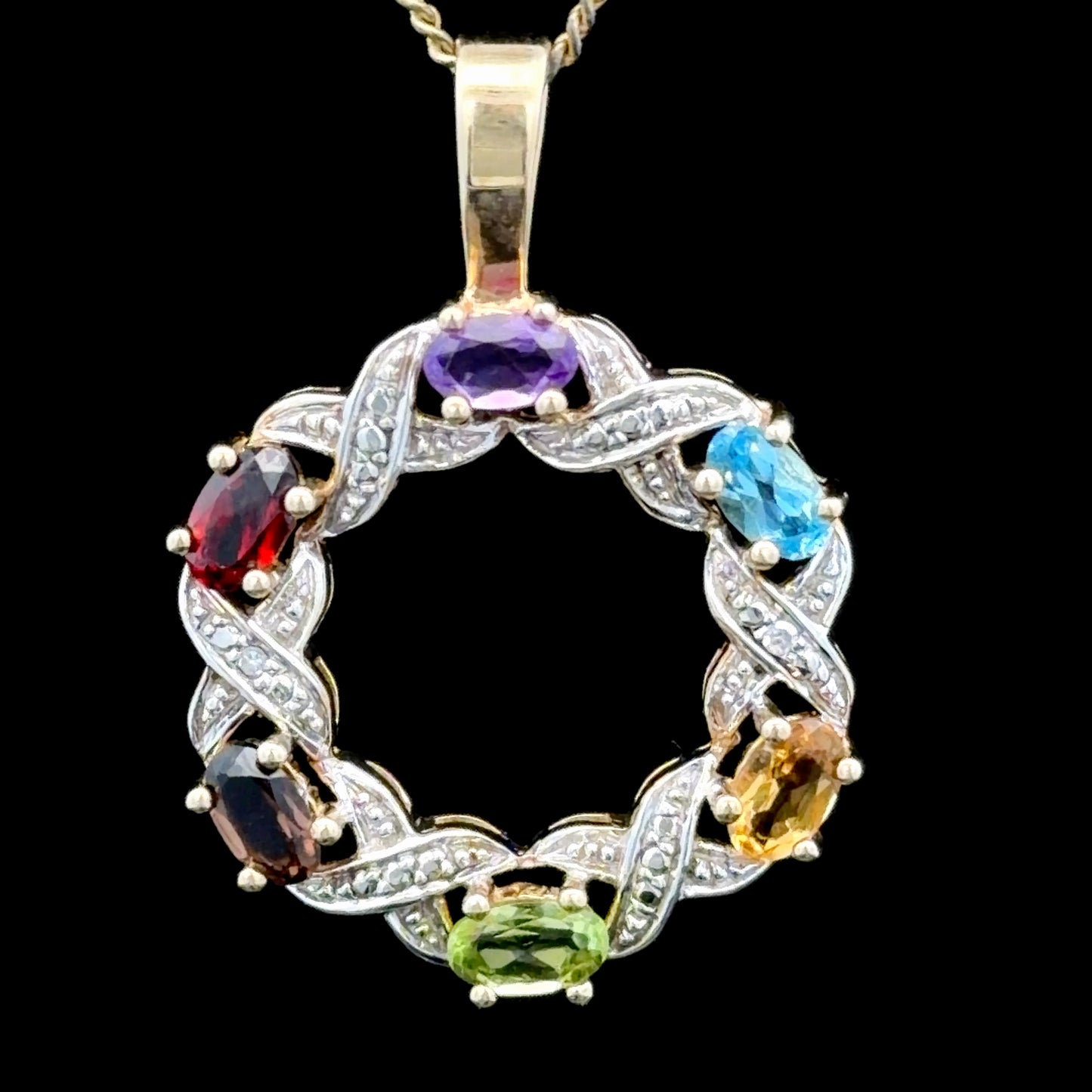 9k Yellow Gold Multi-Gemstone Wreath Pendant