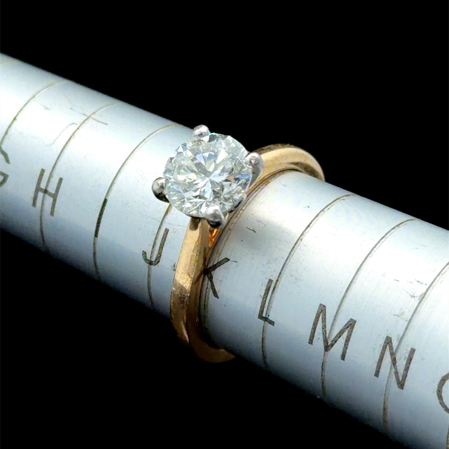 18k Yellow Gold Diamond Solitaire Ring With IGI Certificate for 1.51cts H Si2