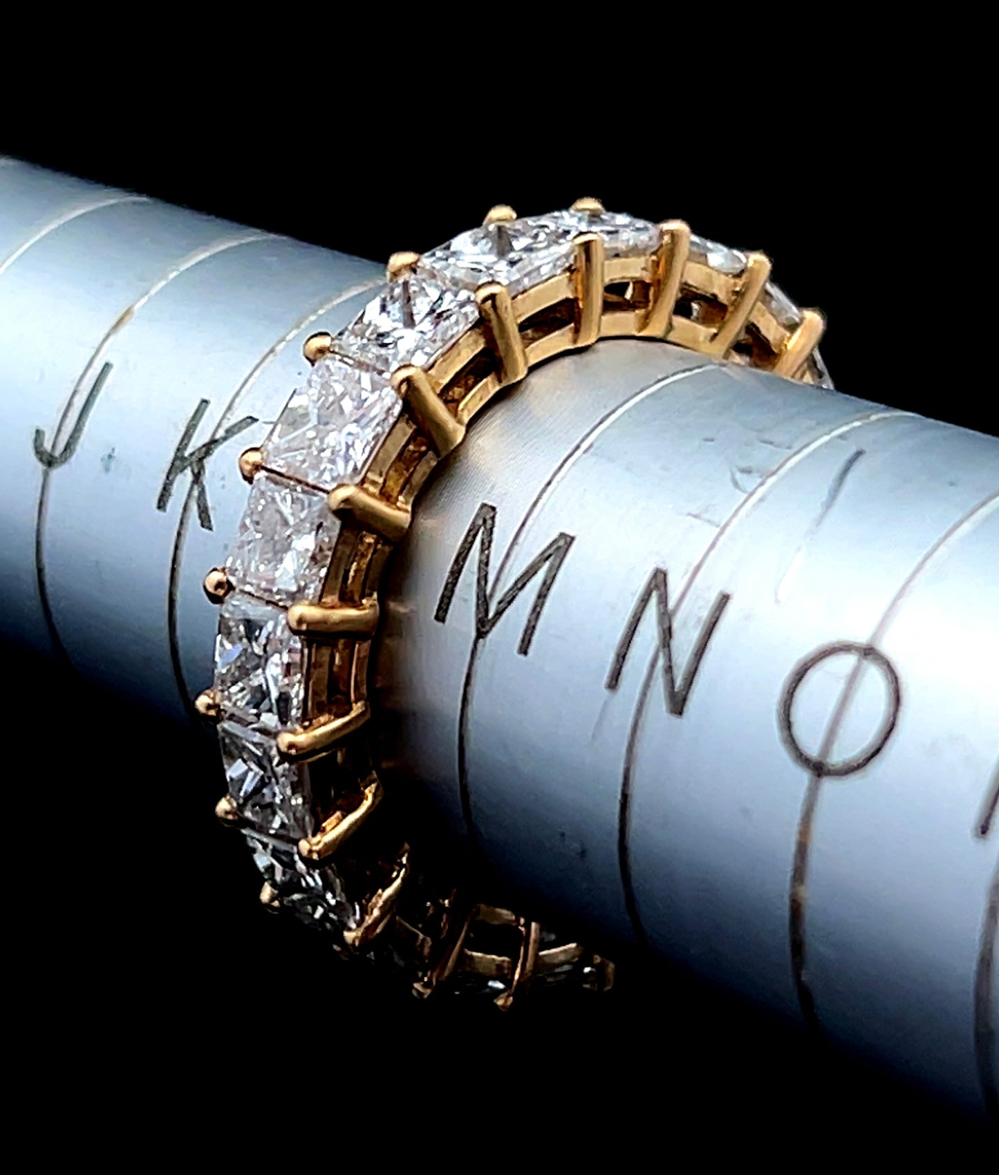 18K Yellow Gold Full Eternity Diamond Ring APPX 4.33 CTS