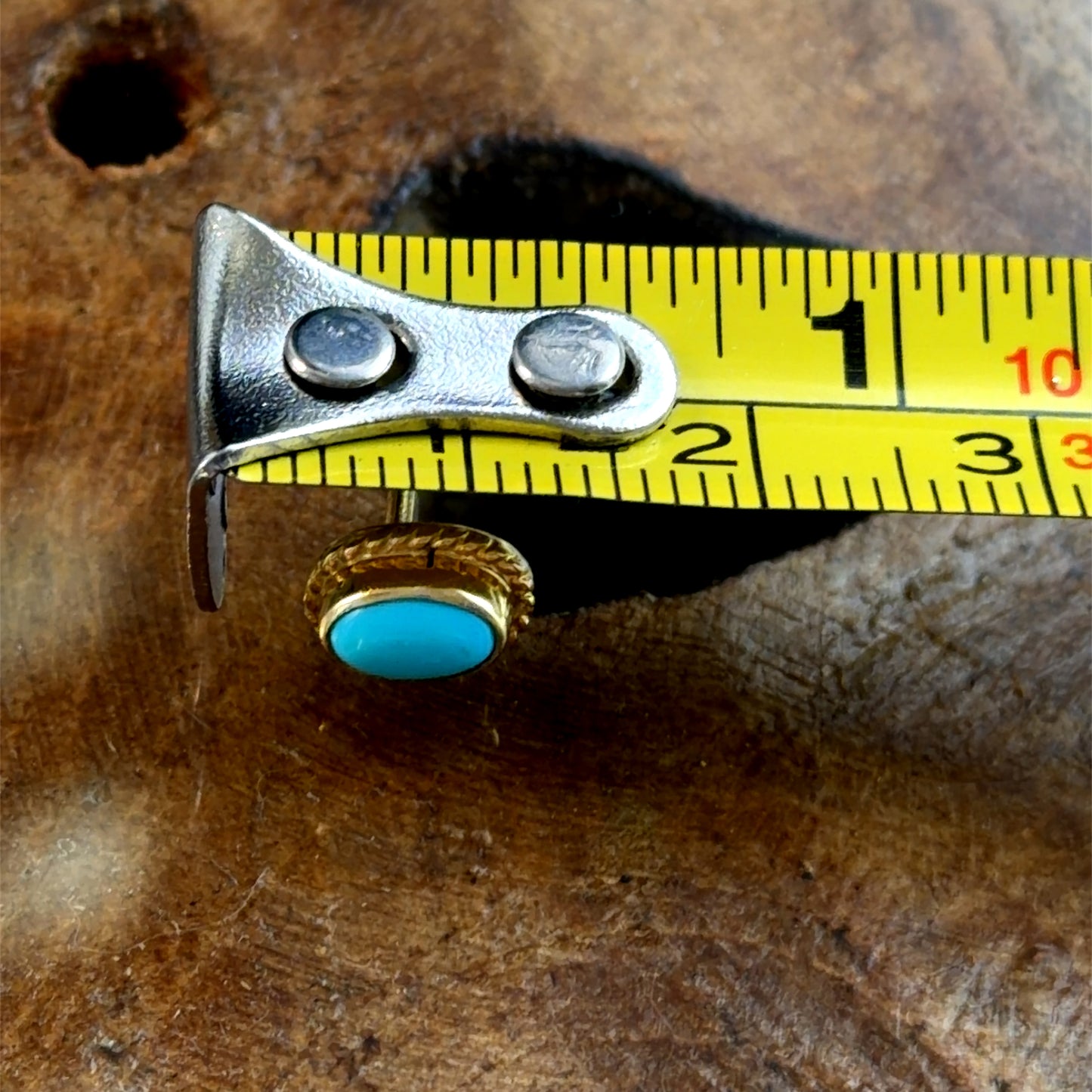 18k Turquoise Studs