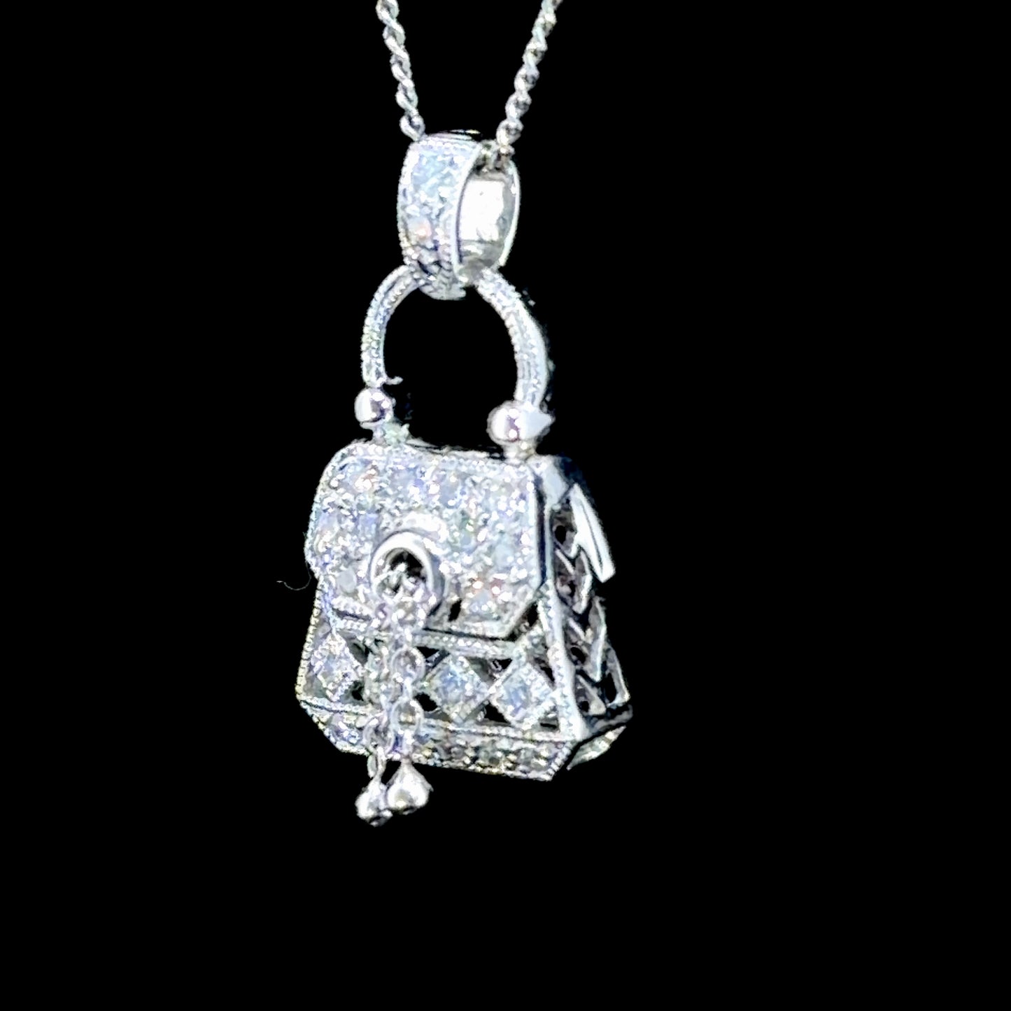 Pretty 18k White Gold & Diamond Purse / Handbag Pendant Appx 0.35 Cts
