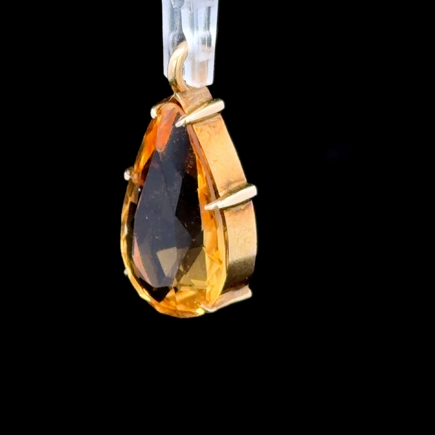 18K Yellow Gold Citrine Pendant