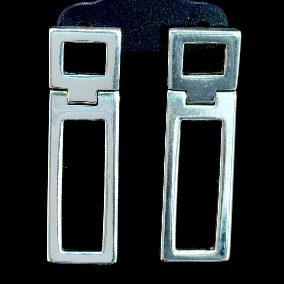 Stunning Vintage Gucci Silver Rectangular Articulated Stud Earrings