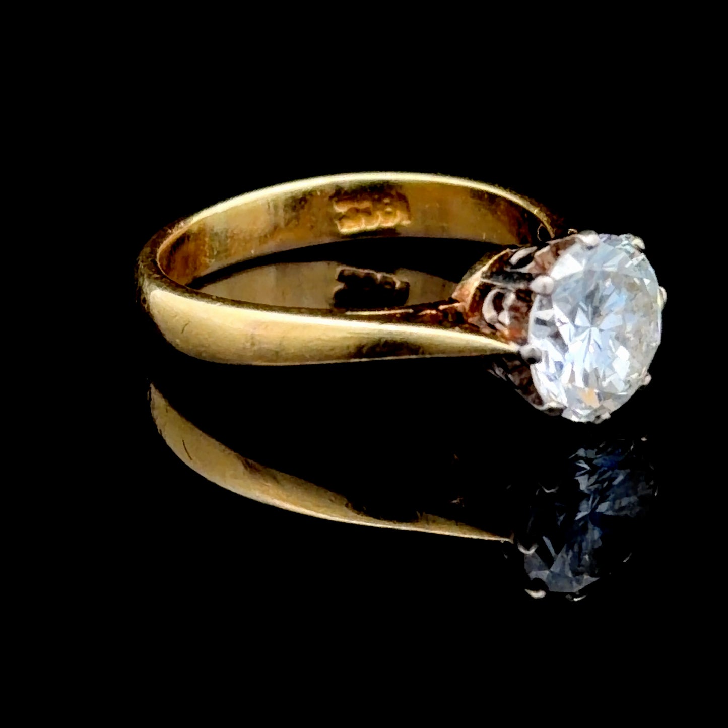18k Yellow Gold Diamond Solitaire 1.35 Cts G Colour Si1