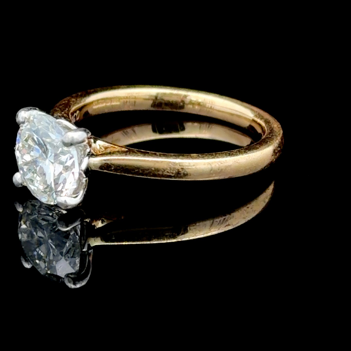18k Yellow Gold Diamond Solitaire Ring With IGI Certificate for 1.51cts H Si2