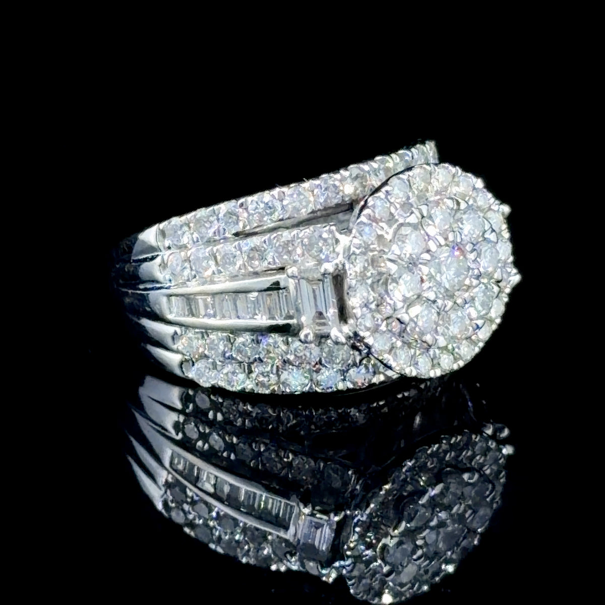 A Stunning Diamond Daisy Cluster Ring Featuring Round Brilliant And Baguette Cut Diamonds Appx 2.0 Cts Si1-2  J-K Colour