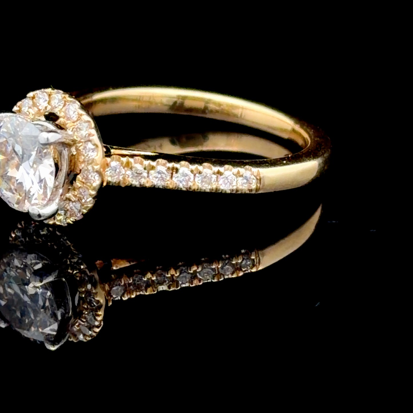 18k Yellow Gold Diamond Halo Ring 1Ct Centre Stone Appx 1.3 Cts Total