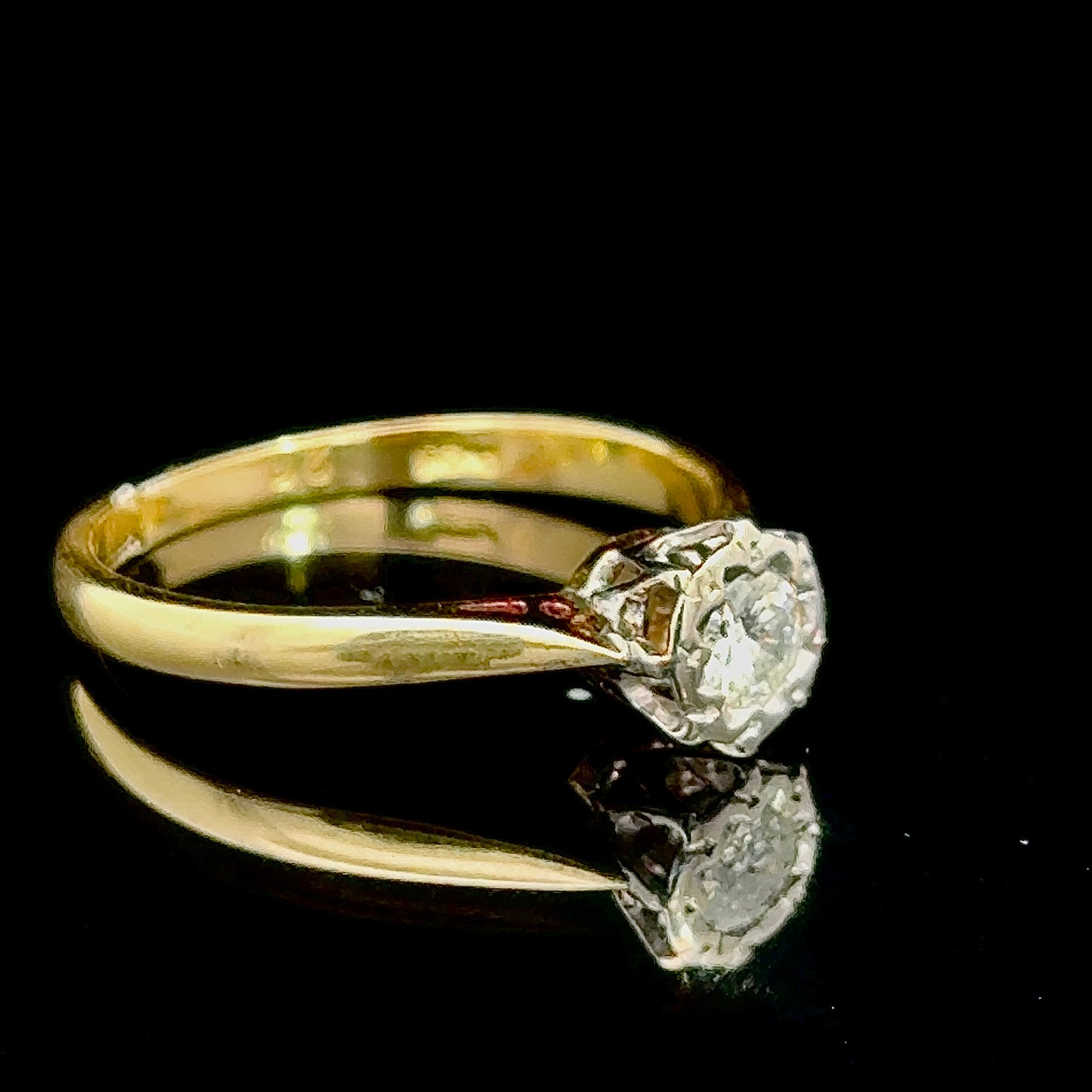18K Yellow Gold Diamond Solitaire Ring APPX 0.25 CTS