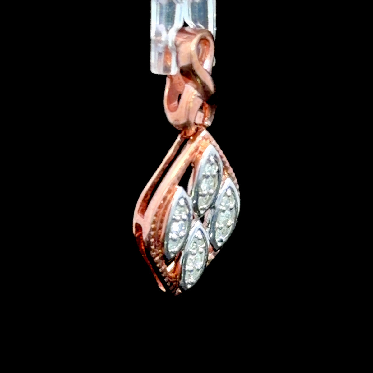 A Pretty Silver Rose Gold Plated Diamond Drop Pendant 20mm Long