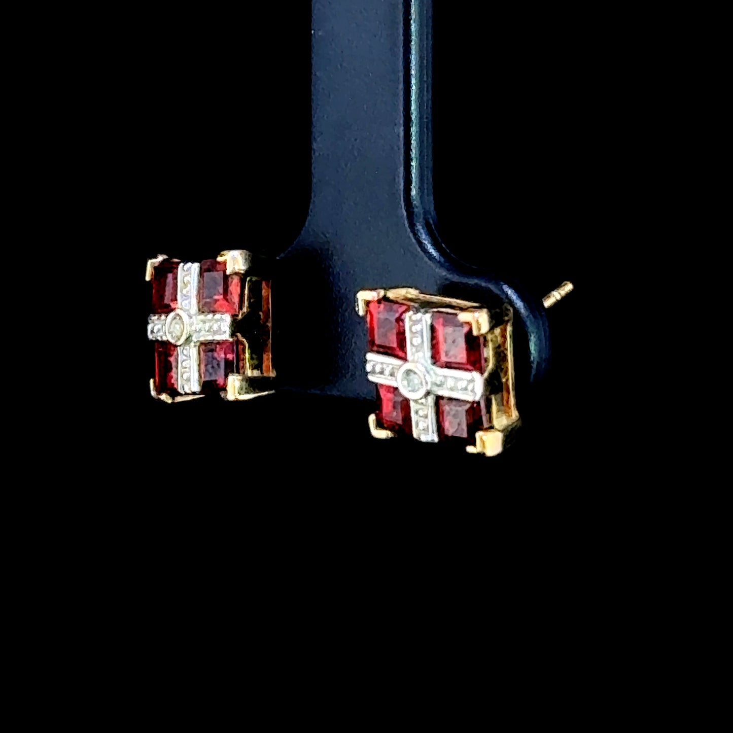 9K Yellow Gold Garnet & Diamond Square Studs