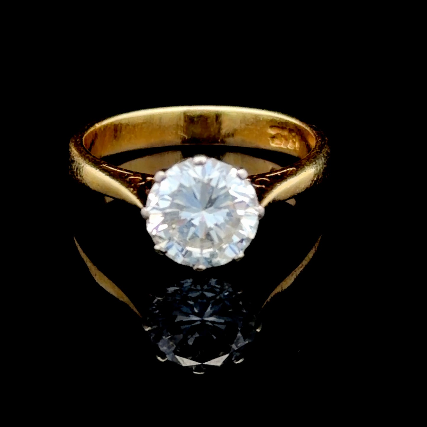 18k Yellow Gold Diamond Solitaire 1.35 Cts G Colour Si1
