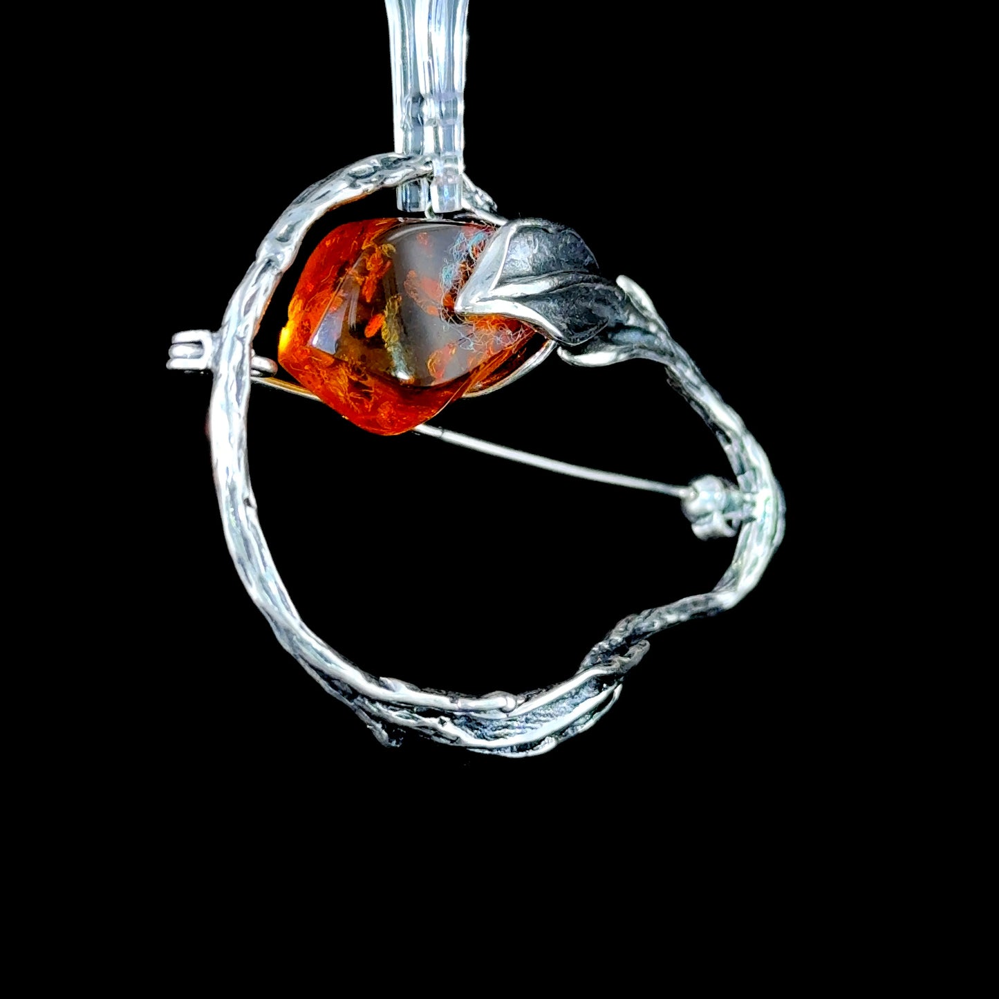 Beautiful Silver & Amber Flower Stem Brooch