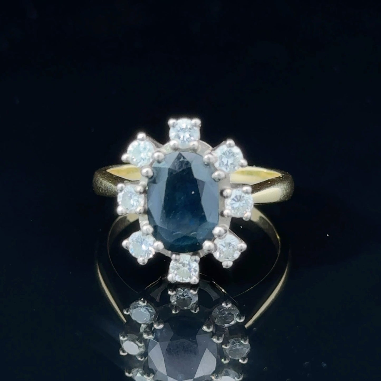 18k Sapphire & Diamond cluster Ring