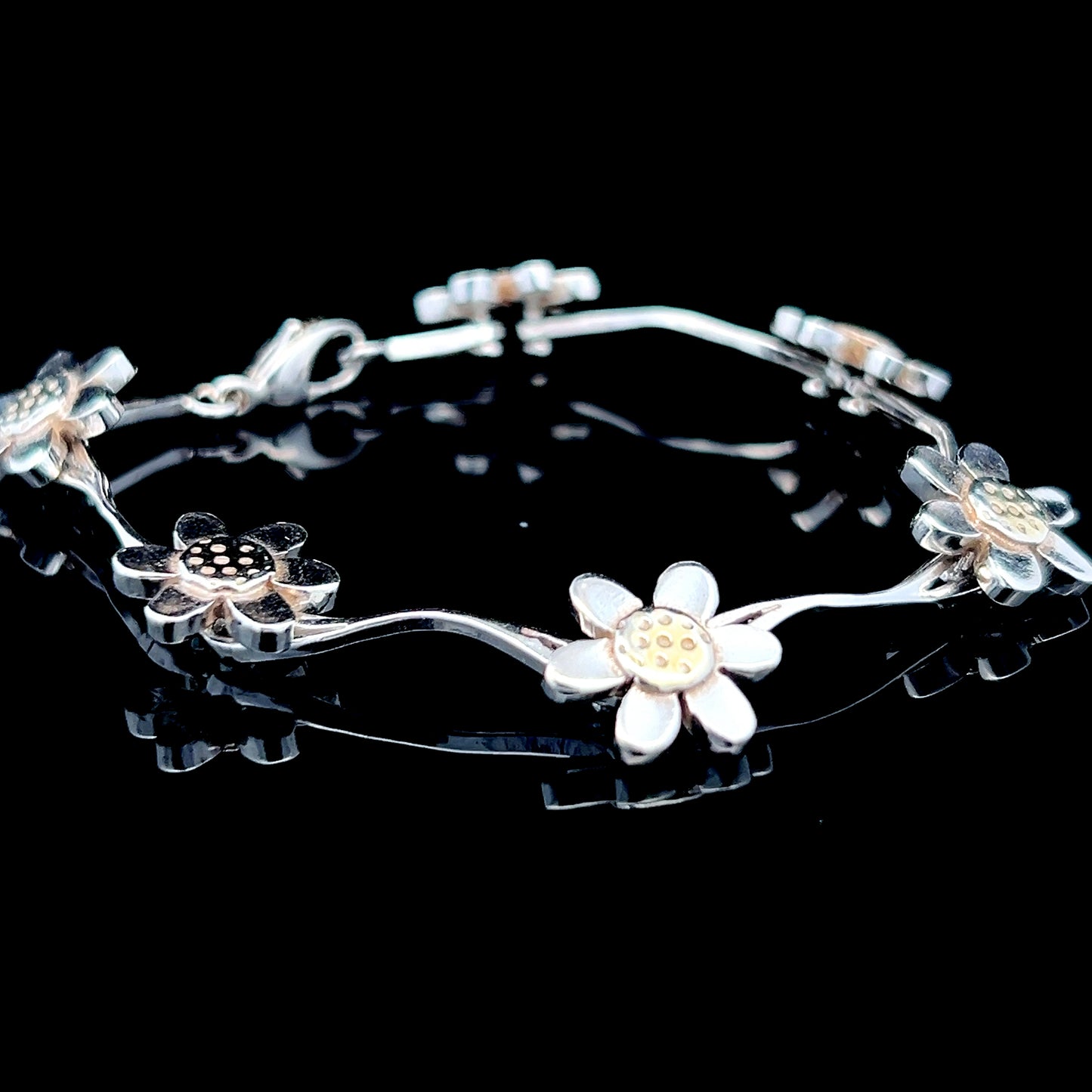 Linda MacDonald Silver Daisy Bracelet