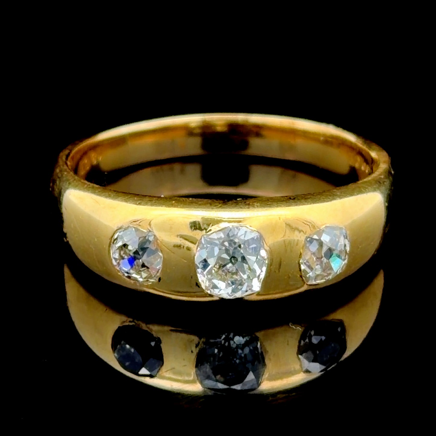 18k Yellow Gold Unisex Old Cut Diamond 3 Stone Ring Appx. 1.0Ct