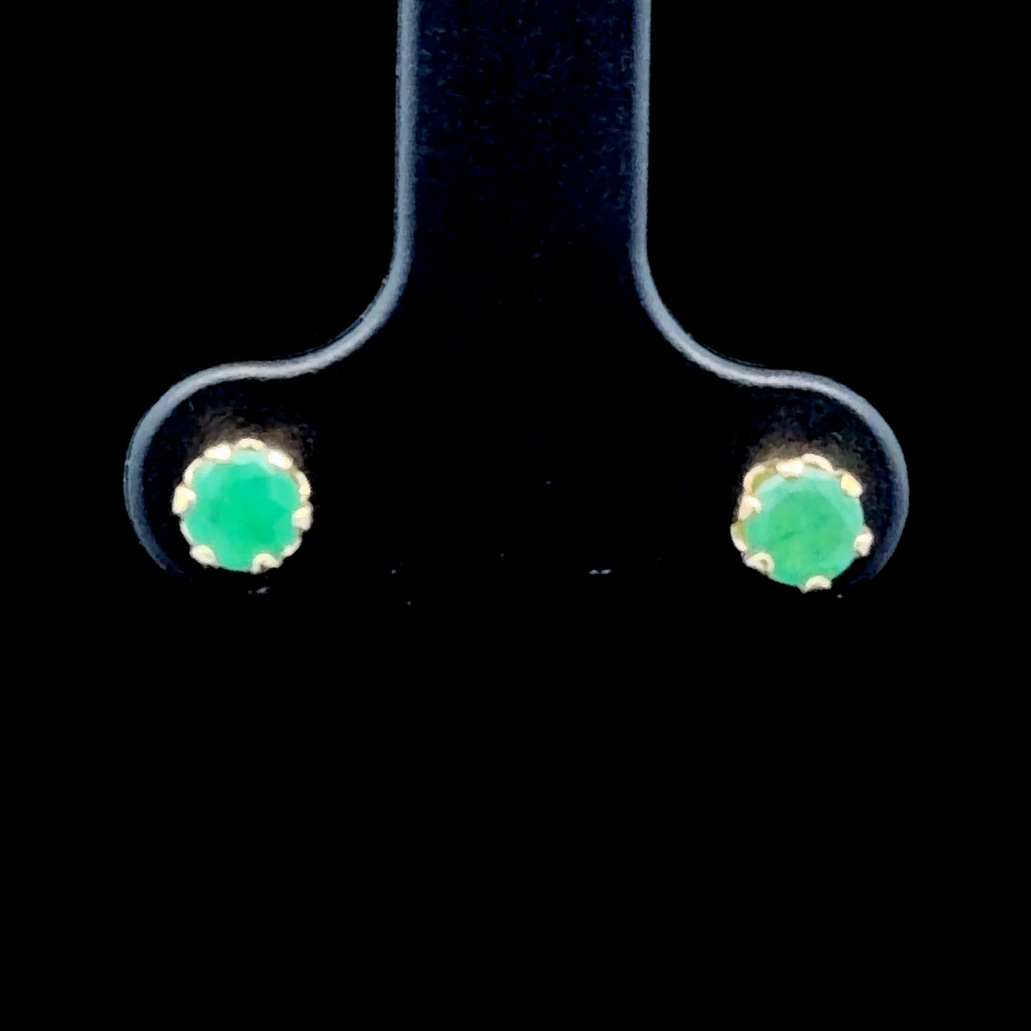 9k Yellow Gold & Emerald Studs