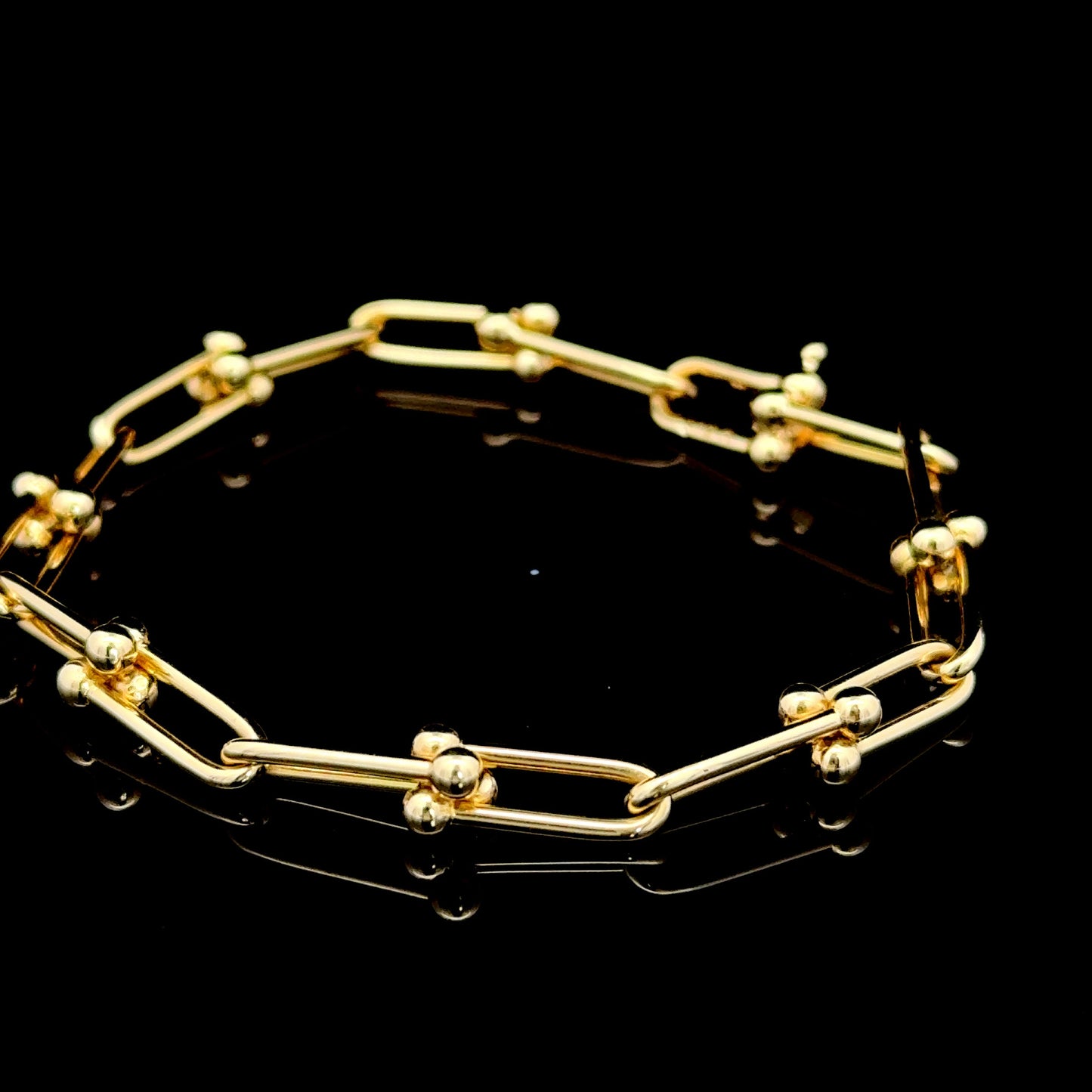 Lovely 18k Yellow Gold Hard Link Style Bracelet 7” Long
