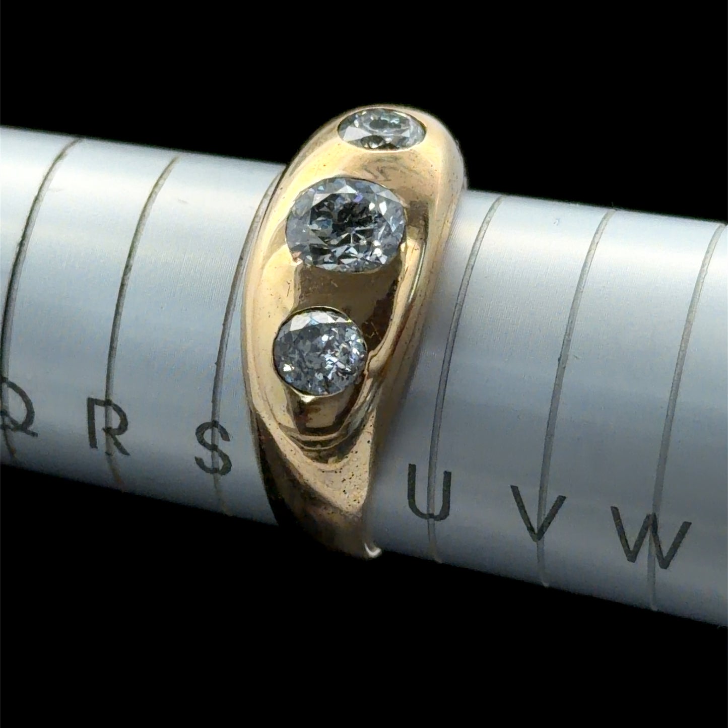 Lovely Gents 18k Yellow Gold Old Cut Diamond 3 Stone Ring Appx 1.3 Cts