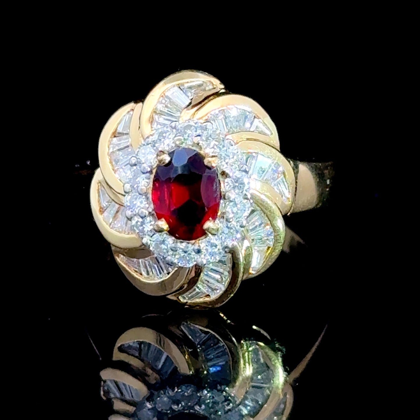 18k Yellow Gold Rhodolite Round & Baguette Diamond Cluster Ring Appx 1.0cts