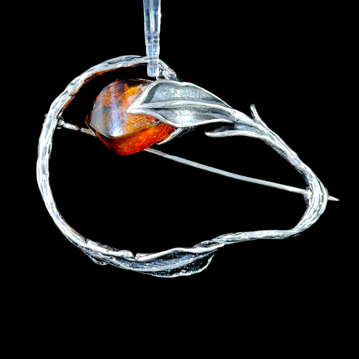 Beautiful Silver & Amber Flower Stem Brooch