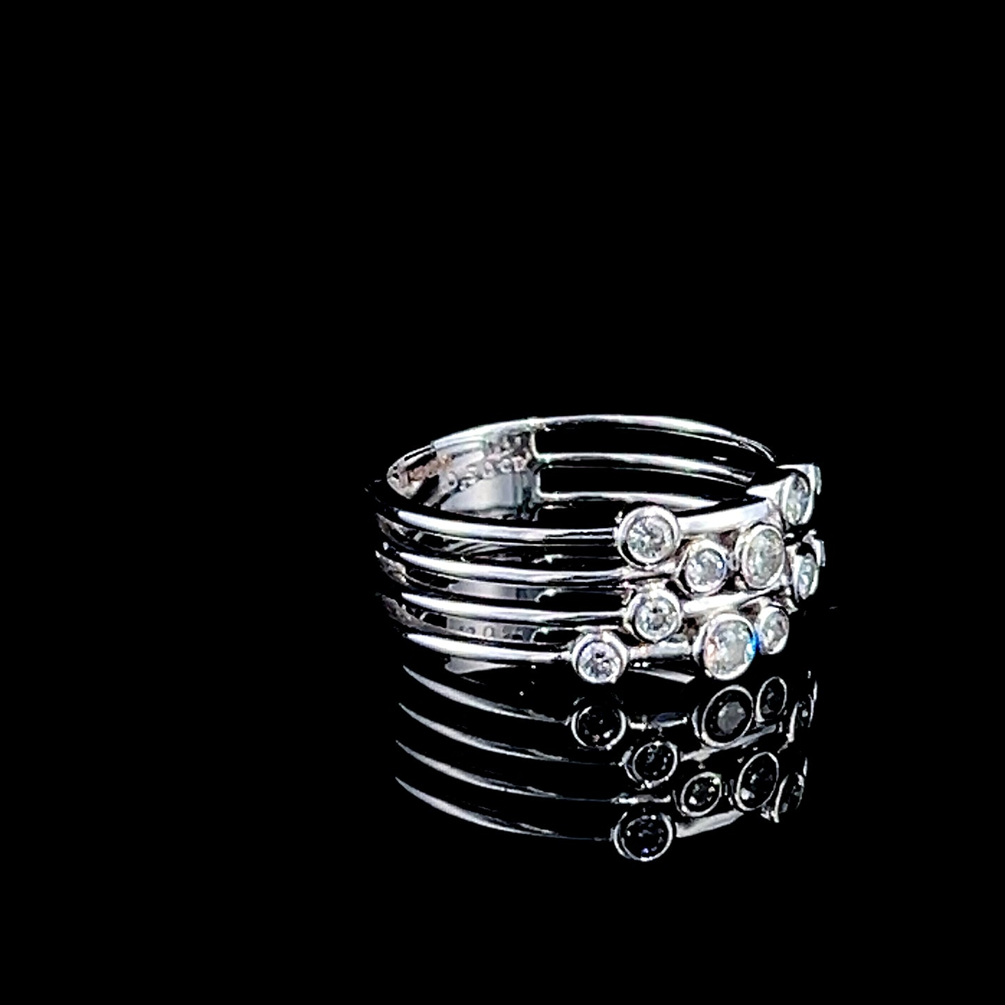 18K White Gold 4 Row Diamond Bubble Ring