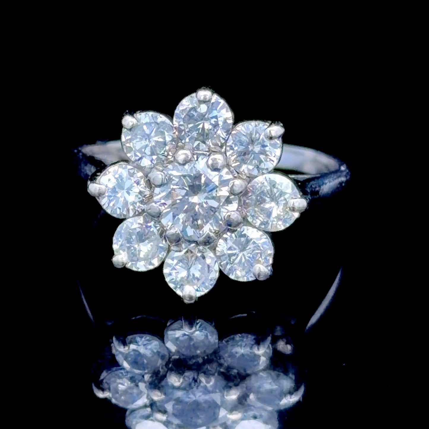 18K White Gold Diamond Daisy Cluster Ring Appx. 2.35 Cts